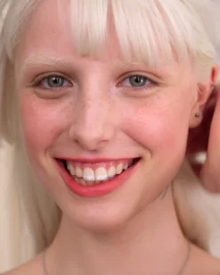 Bisou Balm Baume à Lèvres Teinté