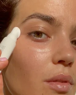 Bright Start Activated Crème Regard Éclaircissante