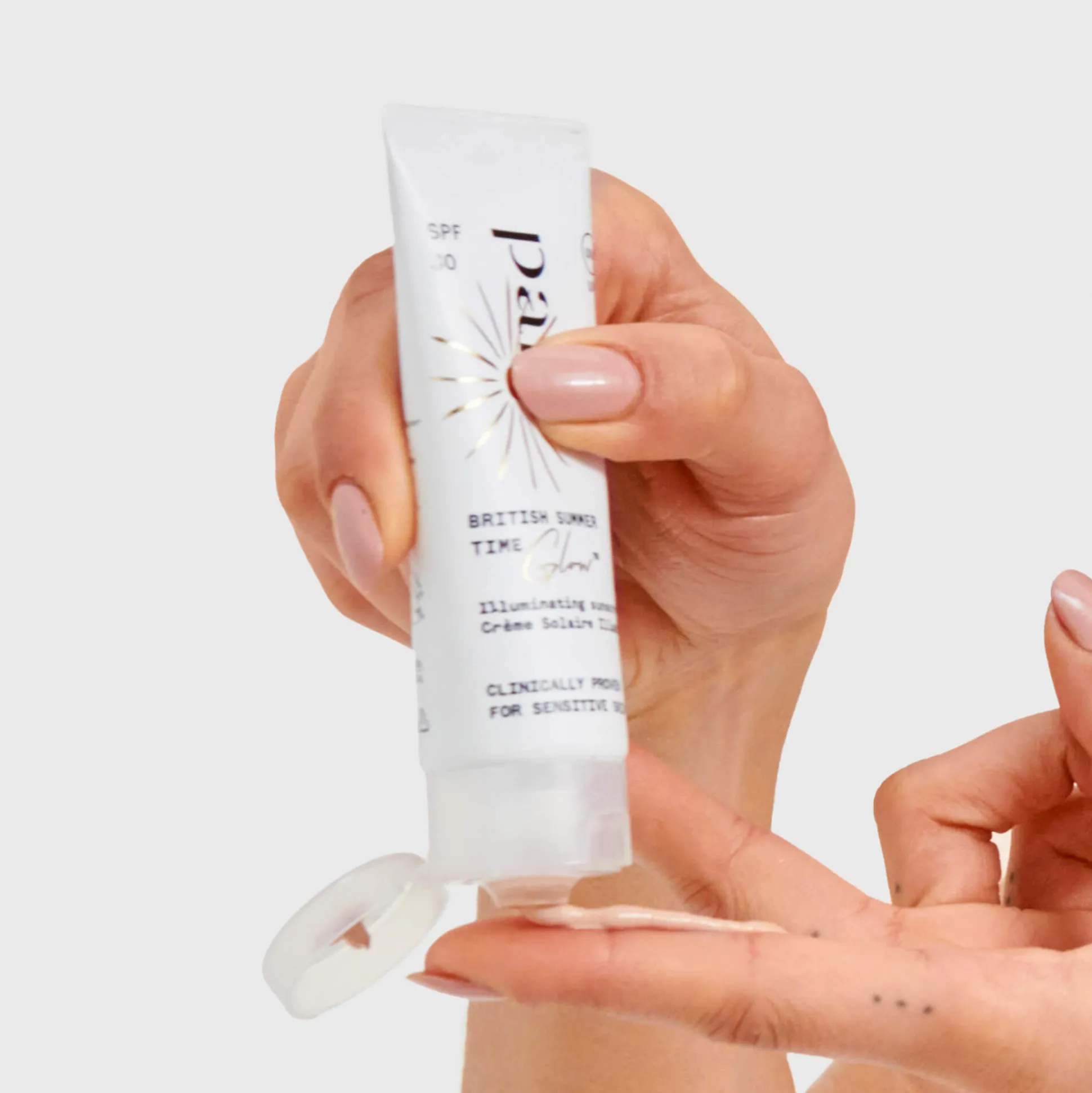 British Summer Time Glow Écran Solaire Éclat SPF30