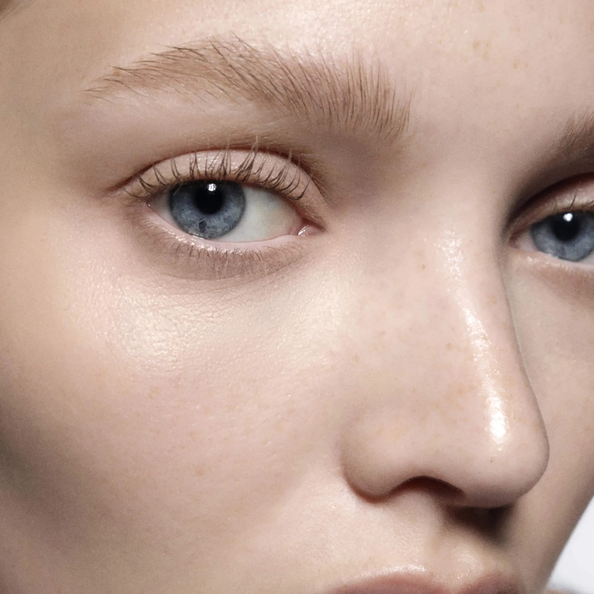 FeatherFix Gel Fixateur de Sourcils