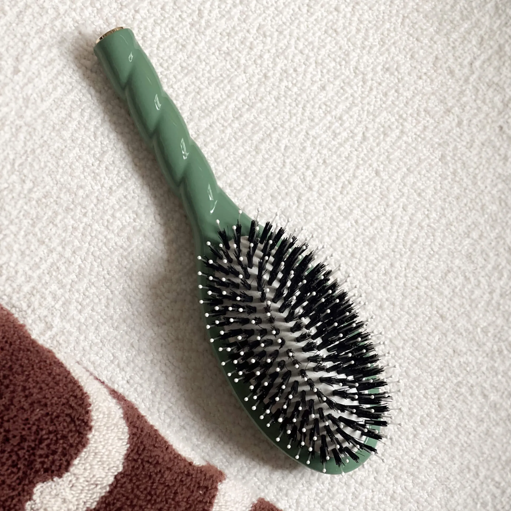 La Brosse N°03 l'Indispensable Cuir Chevelu Sensible Vert Amande