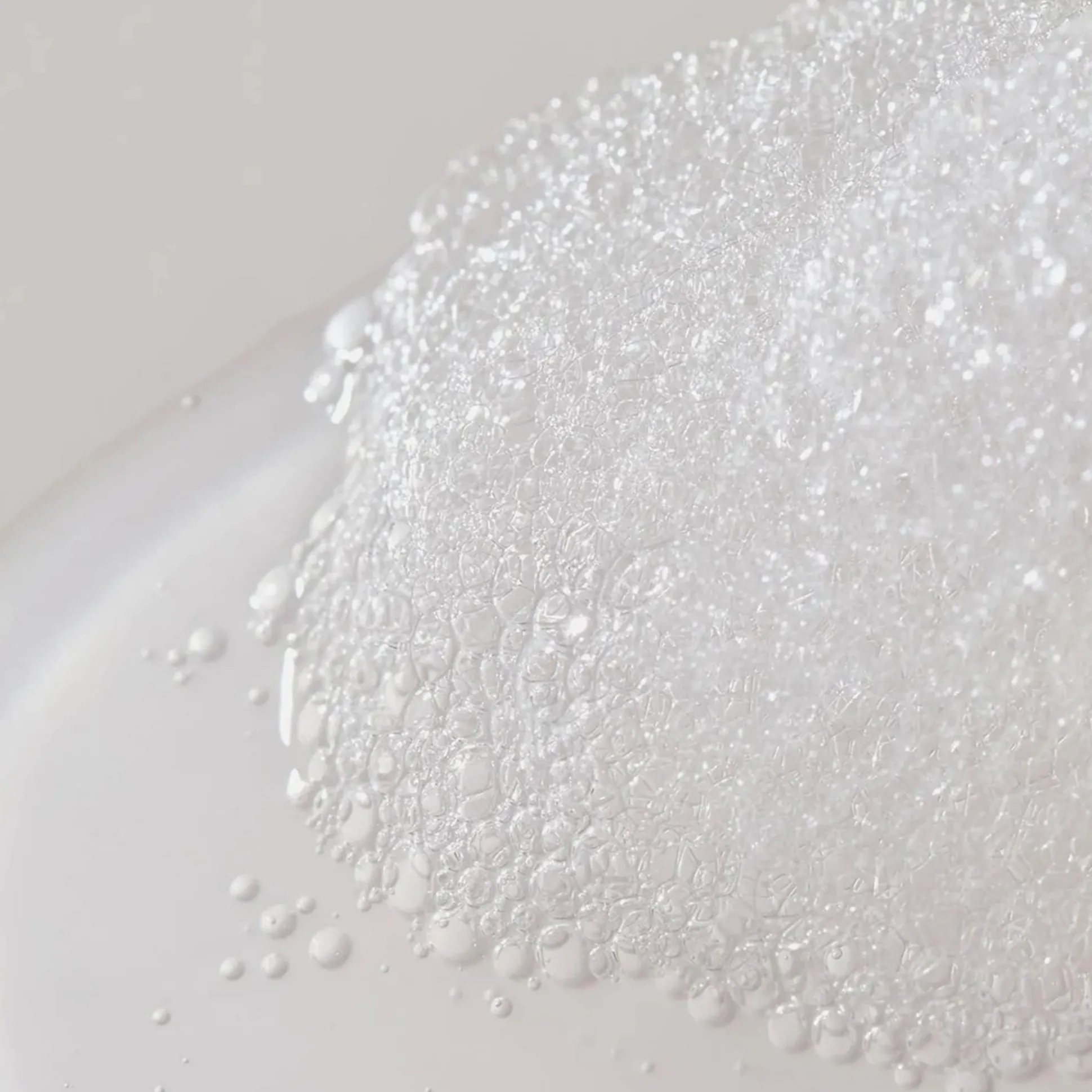 Mallow Blossom Bath Bain Moussant Fleur de Mauve