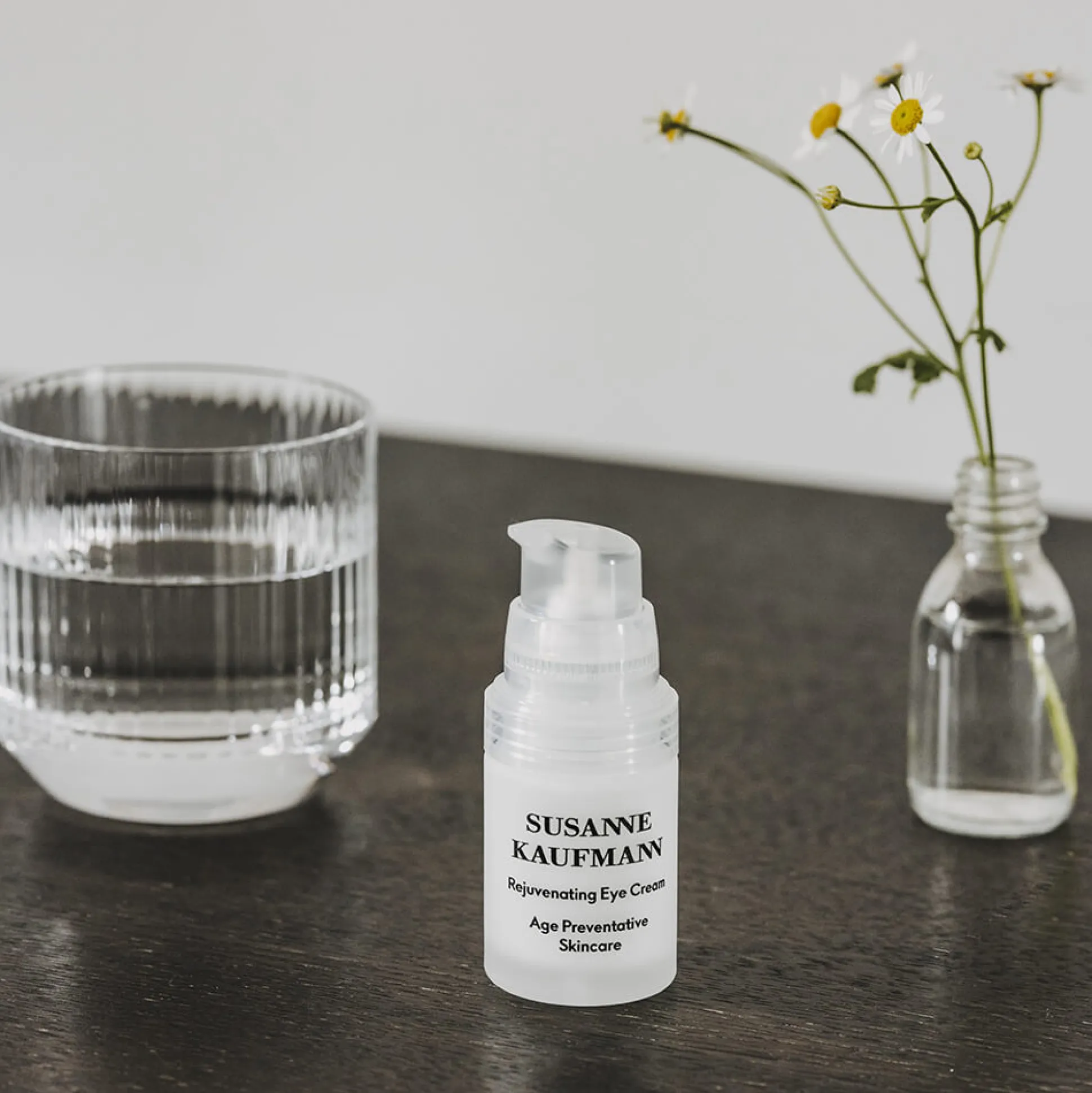 Rejuvenating Eye Cream Baume Contour des Yeux Revitalisant