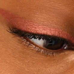 Satin Kajal Liner Crayon Yeux