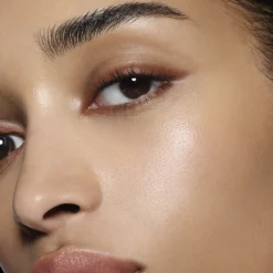 Satin Kajal Liner Crayon Yeux