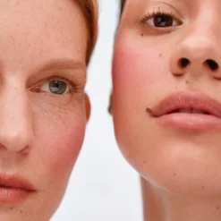 Soft Focus Blurring Blush Poudre